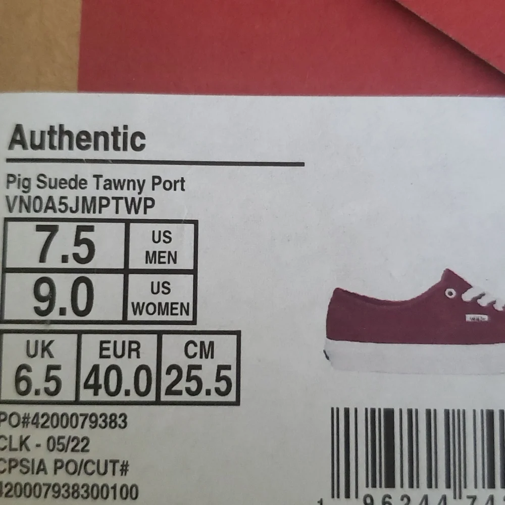 VANS ATHLETIC PIG SUEDE TAWNY PORT SNEAKERS